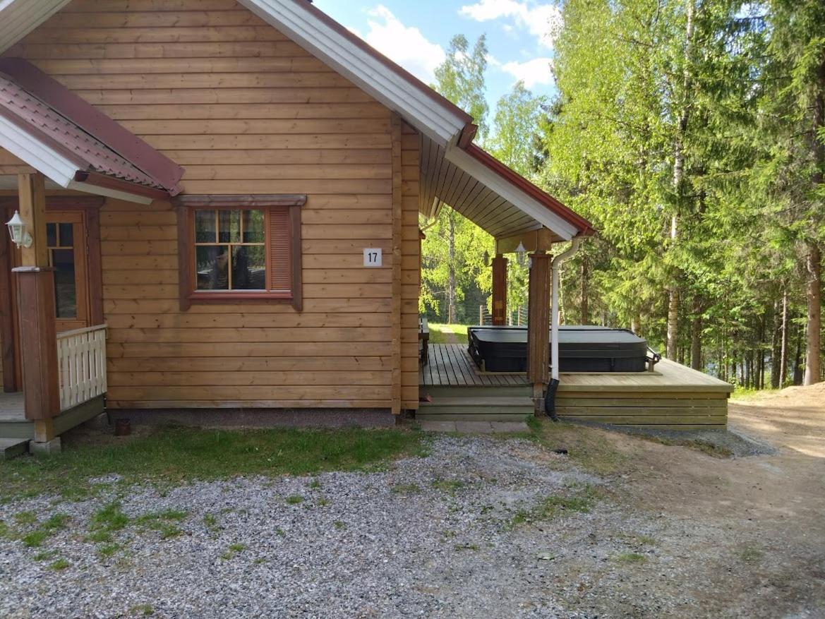 Keskikosken Lomamoekit Venajanjarvi Exterior foto